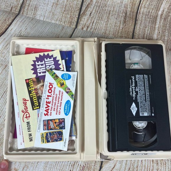 Vintage Walt Disney Classics Collection VHS Lot - Picture 8 of 10